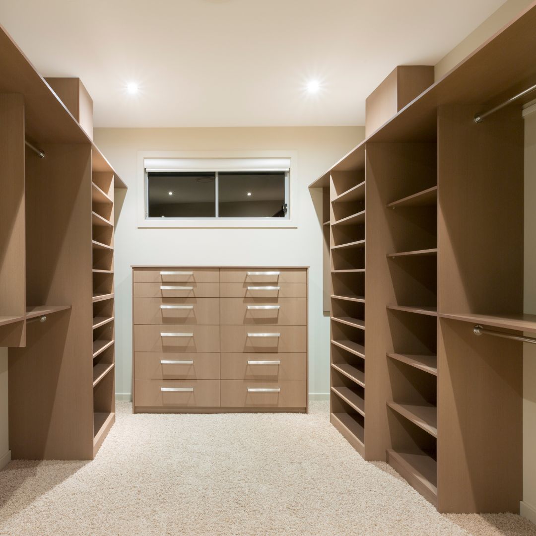 Walk-in Wardrobes in Bickley